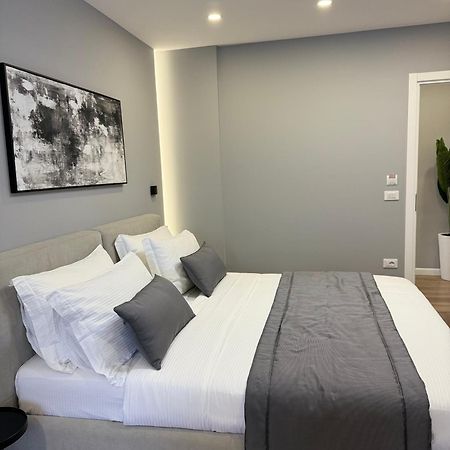 L'Hotel Тирана Екстериор снимка
