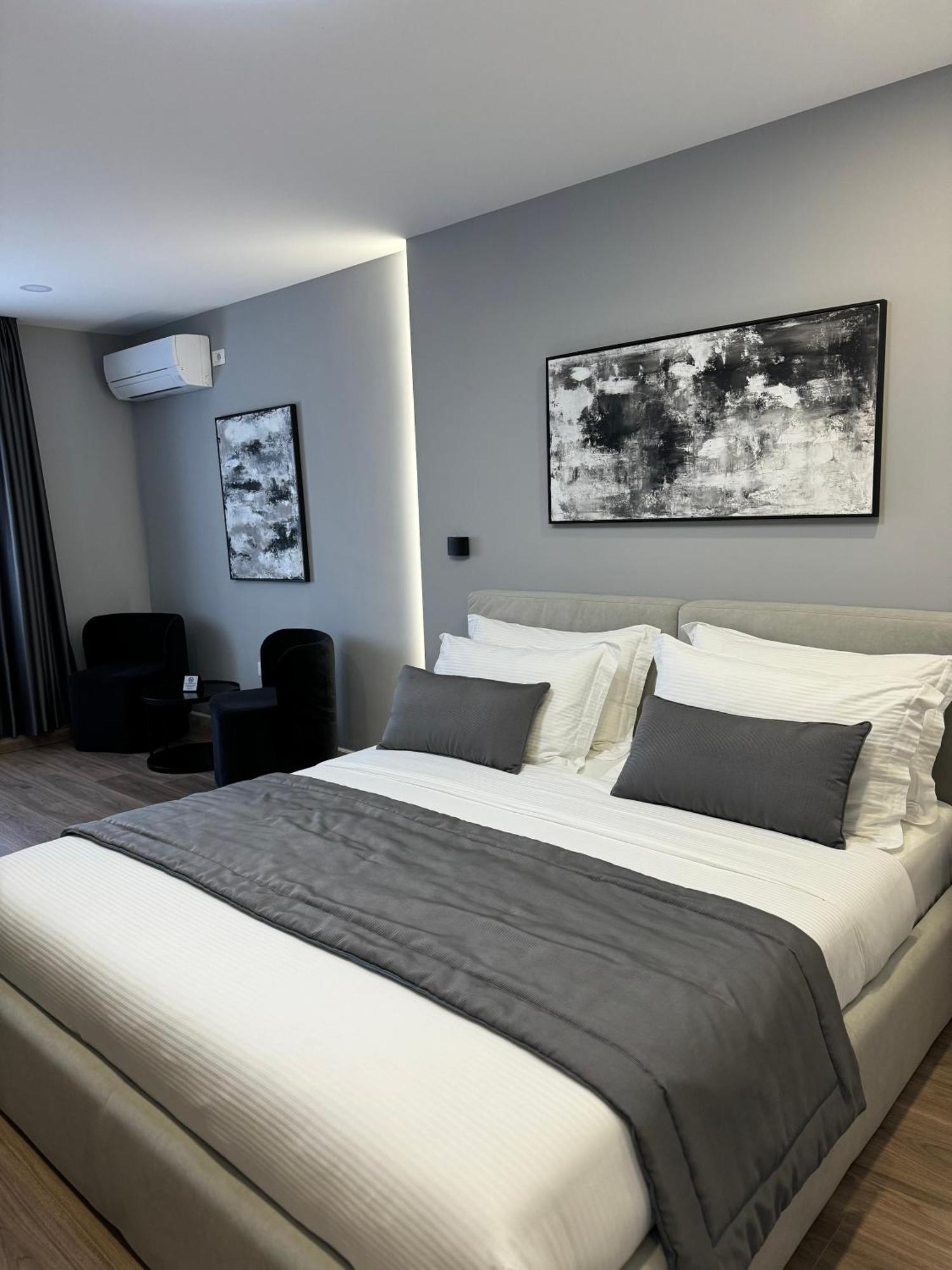 L'Hotel Тирана Екстериор снимка