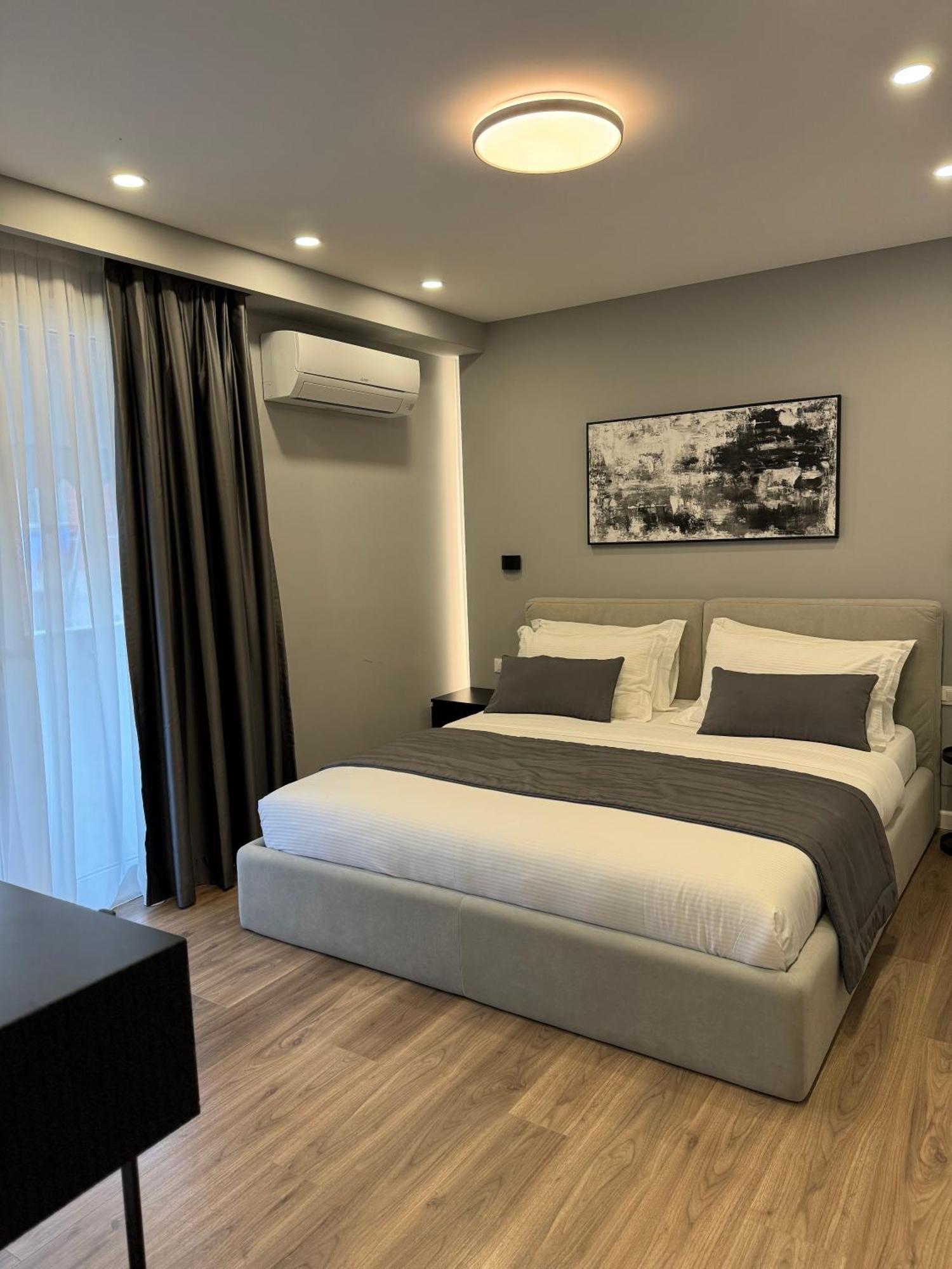 L'Hotel Тирана Екстериор снимка