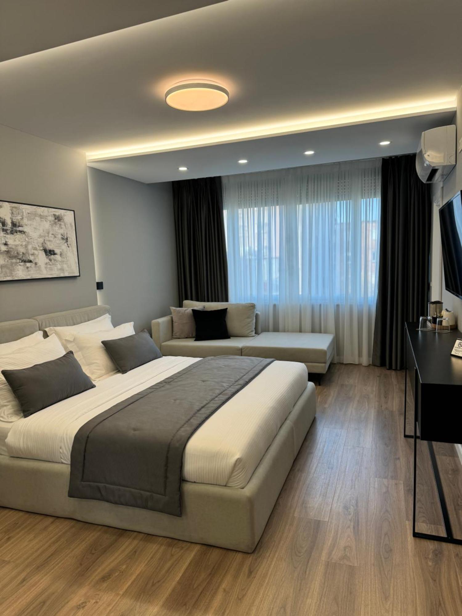 L'Hotel Тирана Екстериор снимка